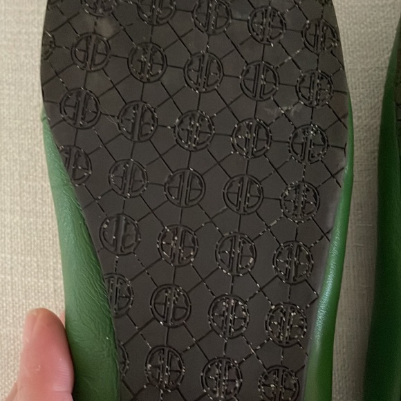 Lilly Pulitzer flats - Picture 4 of 5